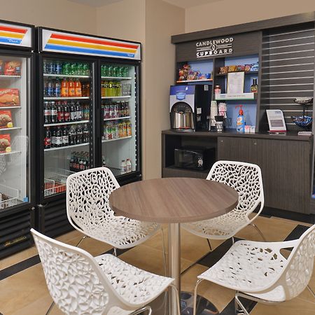 Candlewood Suites Kenedy By Ihg Εξωτερικό φωτογραφία